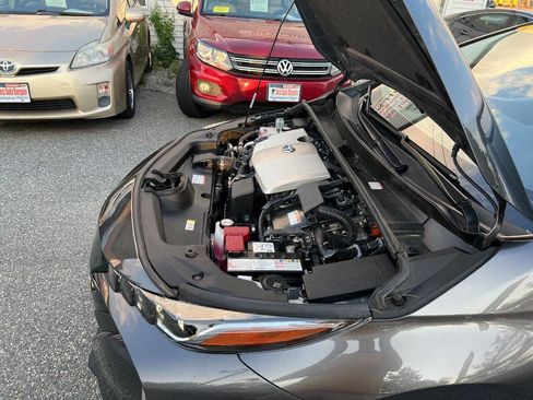 Used 2020 Toyota Prius Prime XLE image 38