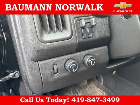 Used 2021 Chevrolet Colorado ZR2 w/ Colorado ZR2 Bison Edition AWD/4WD image 19