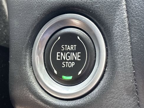 Used 2022 Chevrolet Tahoe Premier image 32