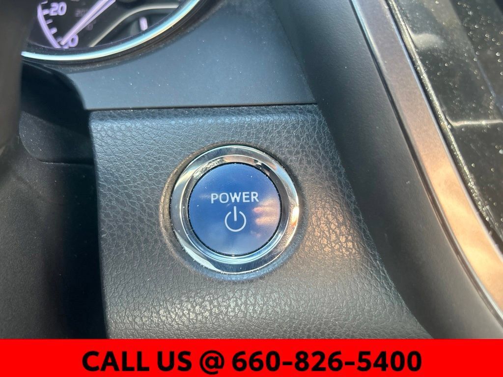 Used 2018 Toyota Camry XLE w/ Audio Package FWD image 21