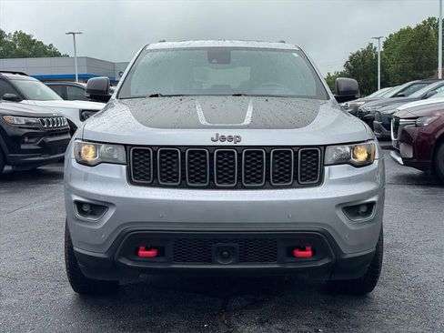 Used 2018 Jeep Grand Cherokee Trailhawk AWD/4WD image 8