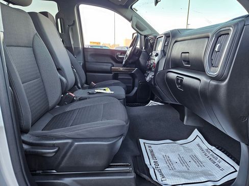 Used 2022 Chevrolet Silverado 2500 LT w/ Convenience Package image 18