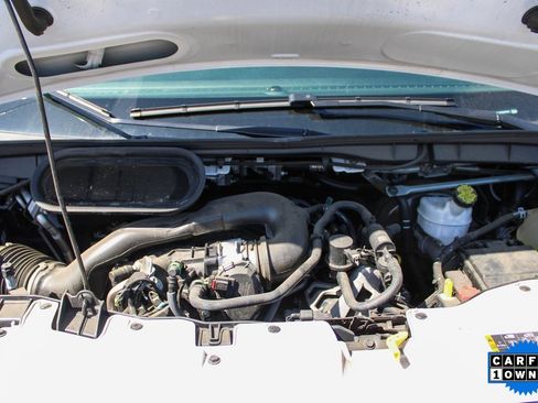 Used 2023 Ford Transit 350 XLT image 11