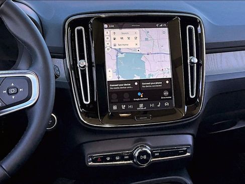 New 2026 Volvo XC40 B5 Core AWD/4WD image 28