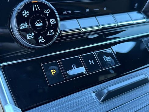 New 2025 Nissan Armada SL w/ Captain's Chari Seat Package image 26