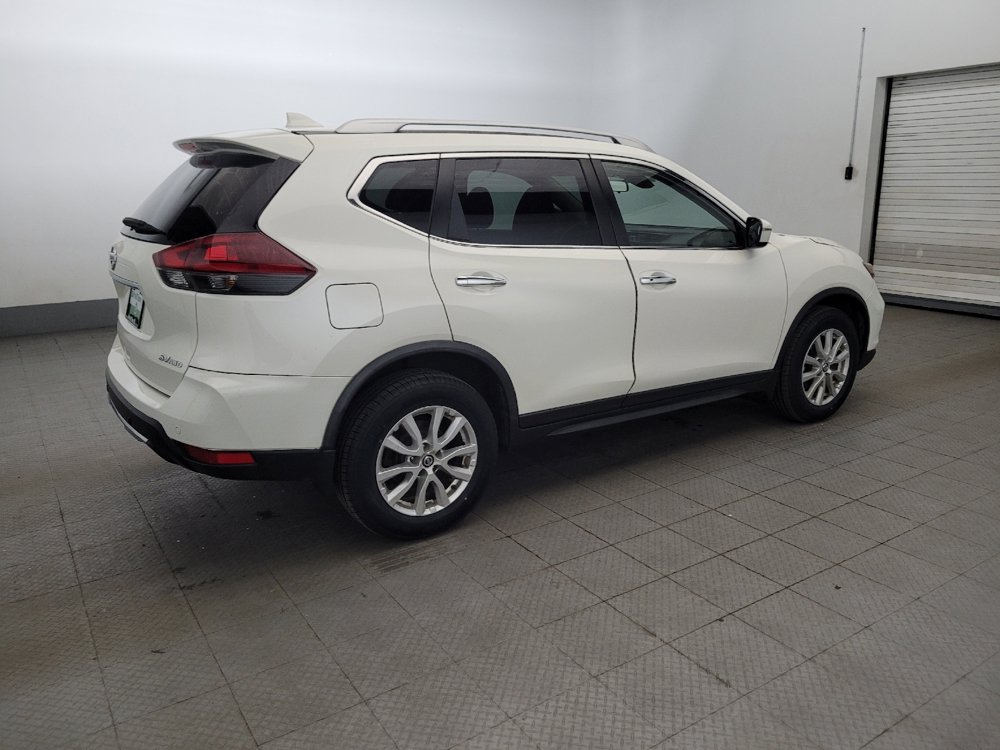 Used 2019 Nissan Rogue SV AWD/4WD image 10