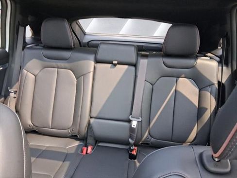 New 2025 Jeep Wagoneer S Launch Edition image 31