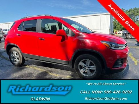 Certified 2018 Chevrolet Trax LT w/ Sun & Sound Package AWD/4WD image 1