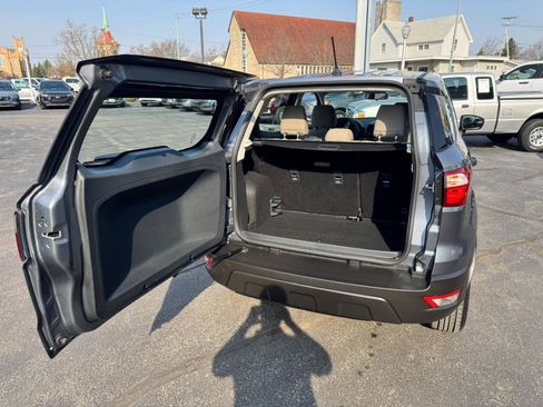 Used 2018 Ford EcoSport S image 15