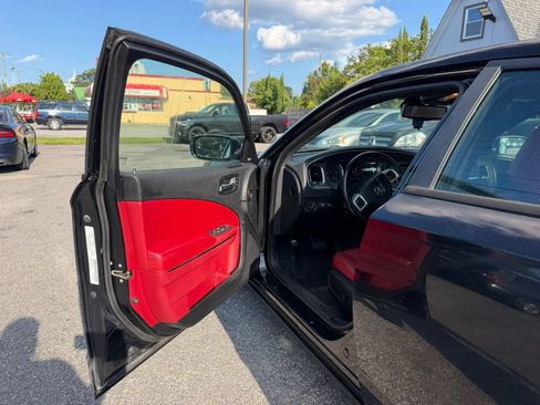 Used 2012 Dodge Charger SXT Plus RWD image 9