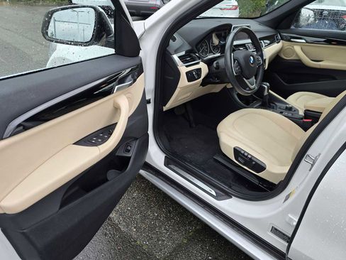 Used 2018 BMW X1 xDrive28i image 22