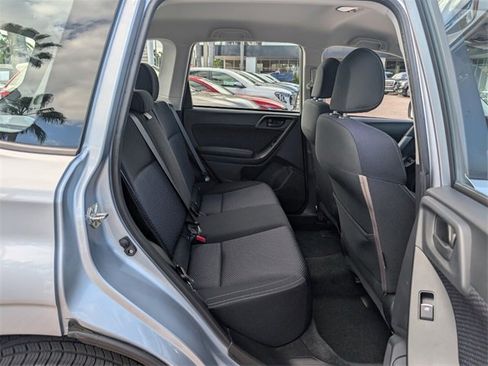 Used 2018 Subaru Forester 2.5i w/ Alloy Wheel Package image 14