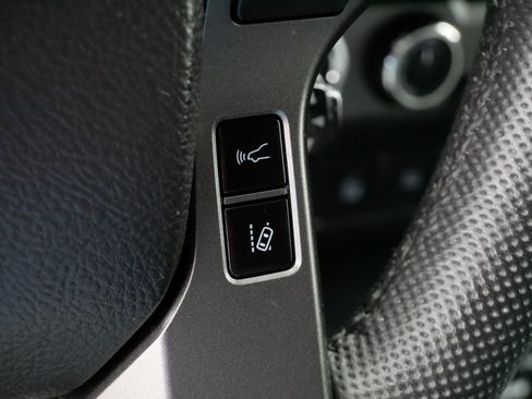 Used 2021 Toyota Tacoma TRD Sport w/ TRD Premium Sport Package AWD/4WD image 25