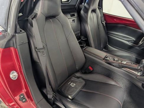 Used 2016 MAZDA MX-5 Miata Grand Touring image 10