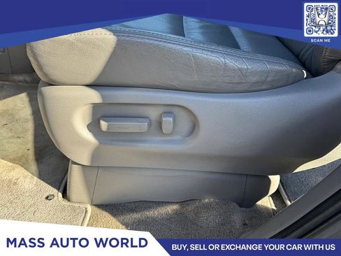 Used 2010 Honda Odyssey Touring image 6
