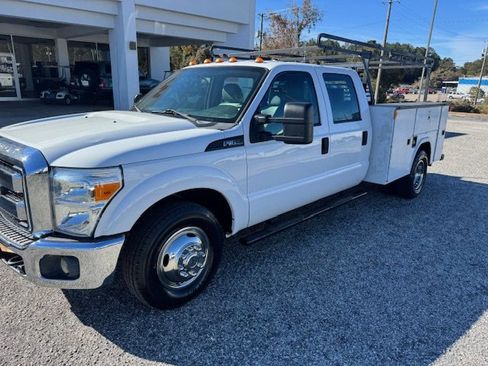 Used 2015 Ford F350 XL image 2