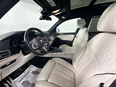 Used 2022 BMW X7 xDrive40i w/ M Sport Package image 14