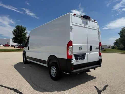 New 2026 RAM ProMaster 2500 w/ Convenience Group FWD image 26