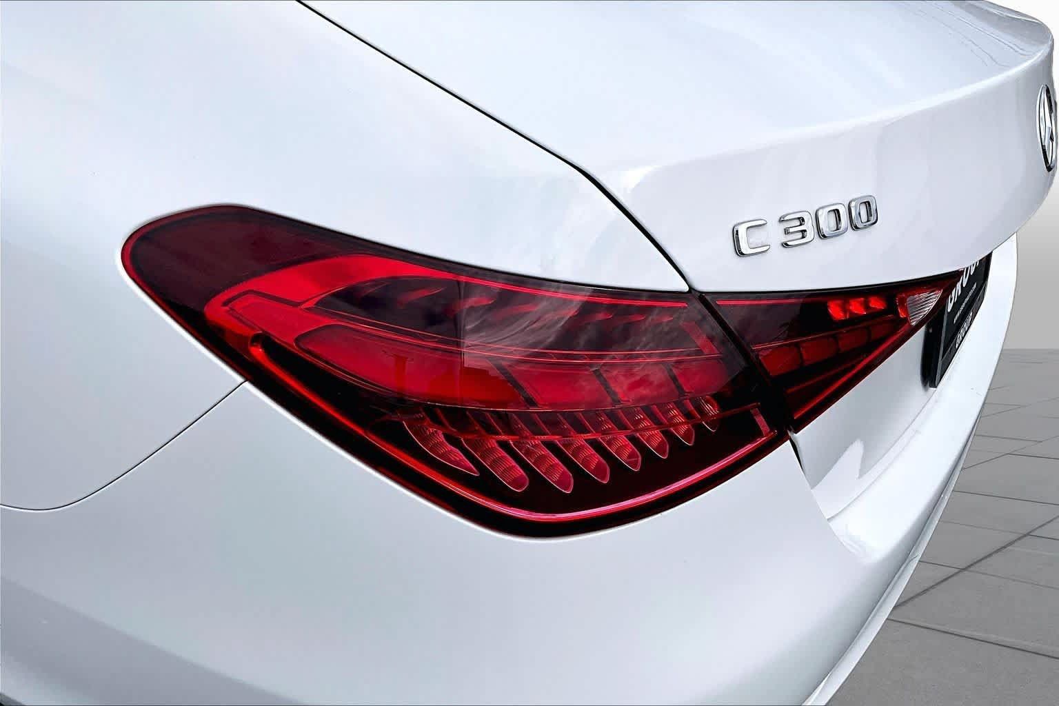 Used 2024 Mercedes-Benz C 300 4MATIC Sedan image 28