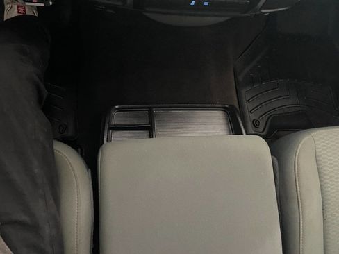 Used 2015 RAM 1500 Express image 37