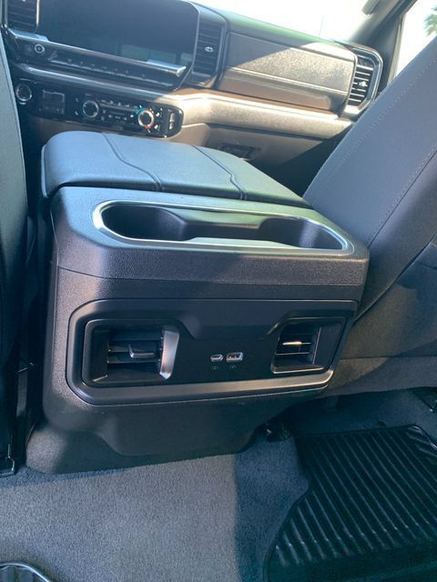 Certified 2025 Chevrolet Silverado 3500 LT w/ Safety Package AWD/4WD image 15