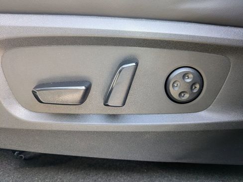 New 2026 INFINITI QX60 Sport w/ Dark Cargo Package image 22