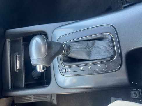 Used 2016 Kia Forte LX FWD image 17