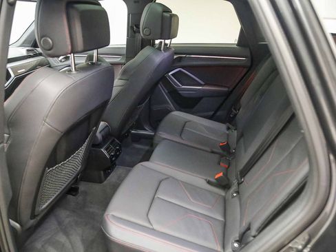 Certified 2025 Audi Q3 2.0T Premium Plus w/ Premium Plus Package AWD/4WD image 20
