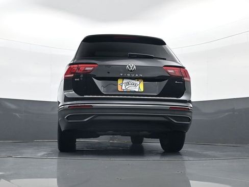 Used 2022 Volkswagen Tiguan SE image 26