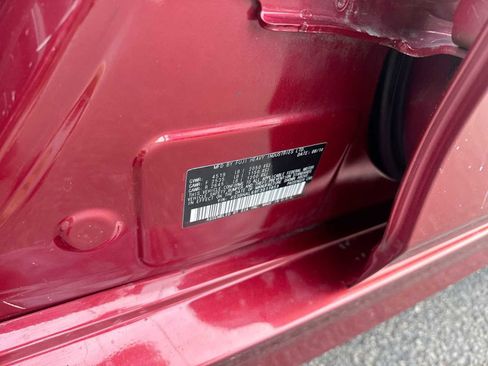 Used 2015 Subaru Legacy 2.5i Limited image 34