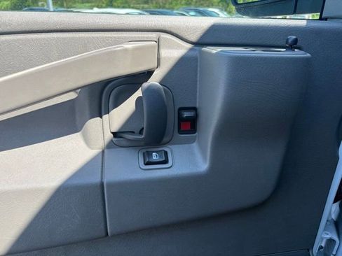 Used 2024 Chevrolet Express 2500 w/ Driver Convenience Package RWD image 28