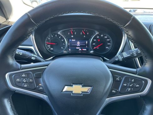 Used 2023 Chevrolet Equinox LT image 5
