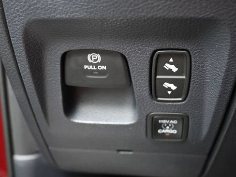 Used 2019 RAM 1500 Limited AWD/4WD image 35