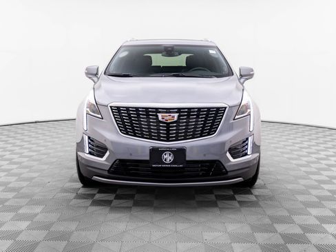 New 2025 Cadillac XT5 Premium Luxury image 2