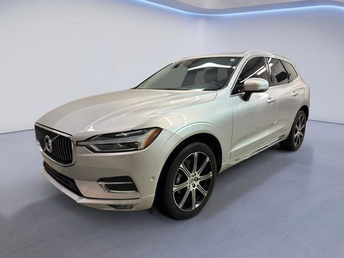 Used 2018 Volvo XC60 T5 Inscription w/ Convenience Package image 3