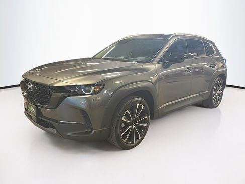 Used 2025 MAZDA CX-50 AWD 2.5 S w/ Cargo Package image 3