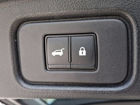 Certified 2023 Nissan Pathfinder Platinum AWD/4WD image 34