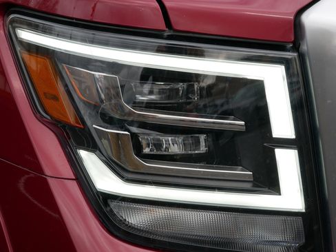 Used 2023 Nissan Titan Platinum Reserve w/ Moonroof Package image 16