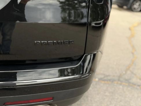 Used 2023 Chevrolet Traverse Premier w/ Redline Edition FWD image 45