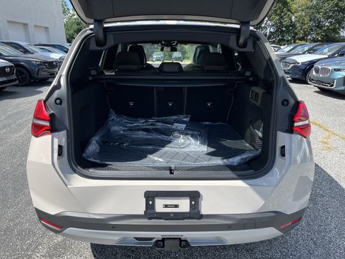 Used 2025 BMW X3 xDrive30i w/ Premium Package image 8