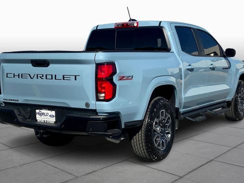 Used 2025 Chevrolet Colorado Z71 image 12