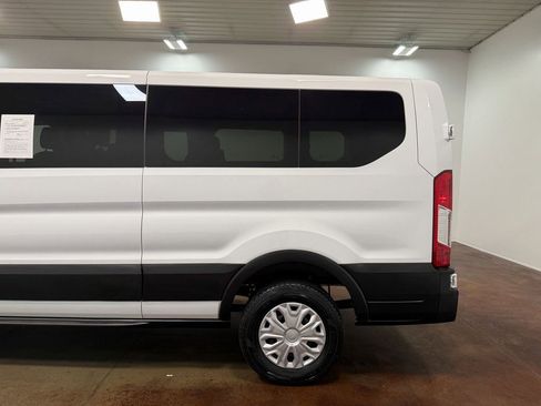 Used 2023 Ford Transit 350 XLT image 40