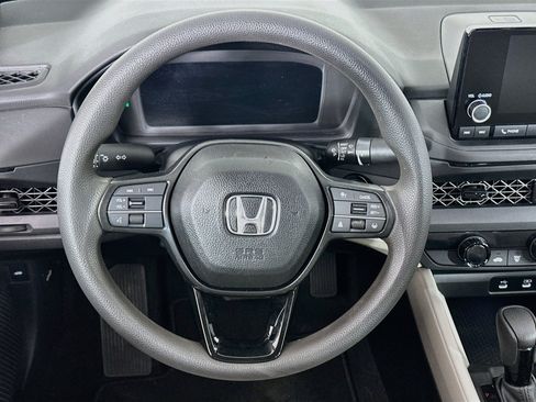 Used 2024 Honda Accord LX image 18