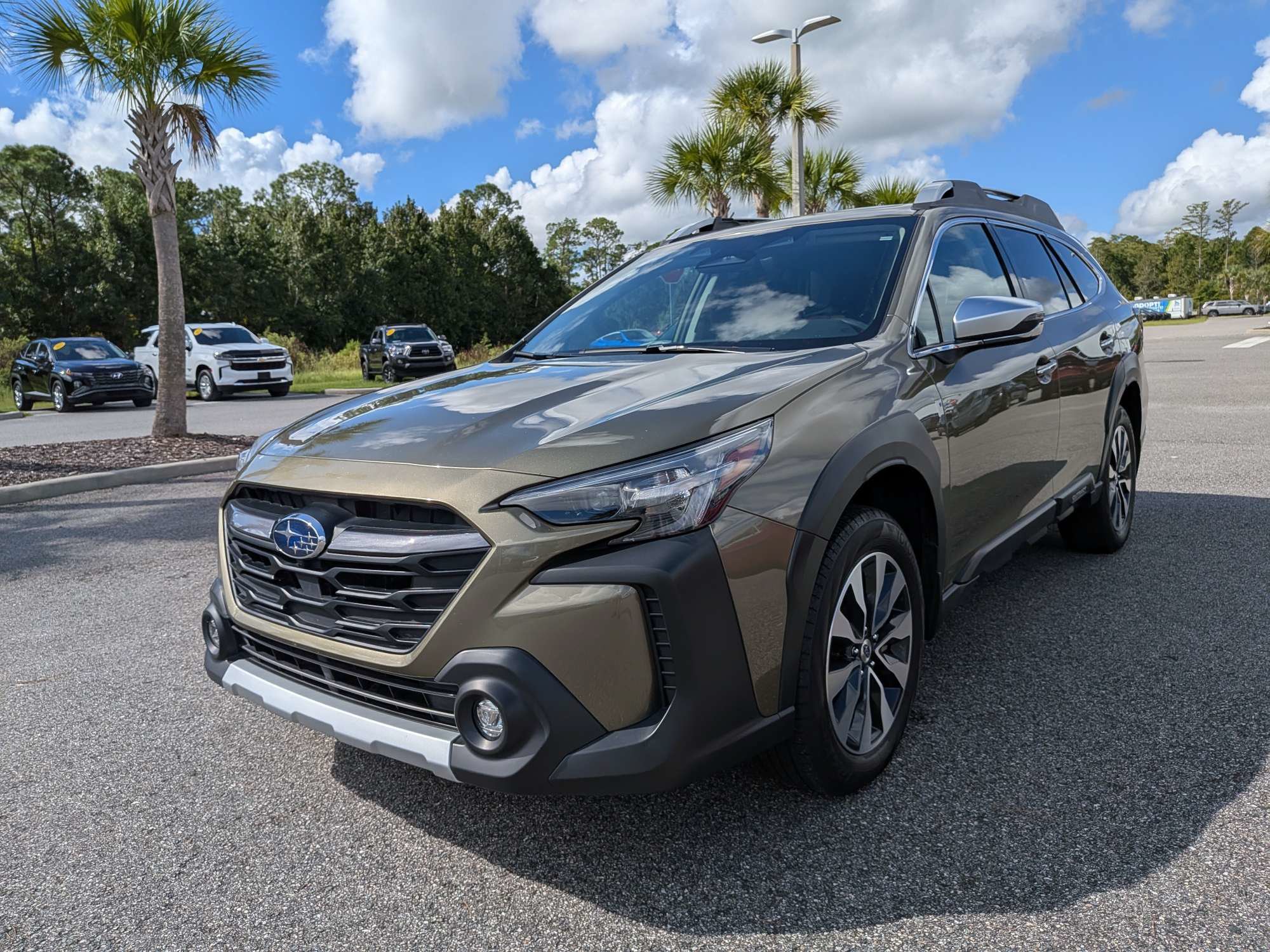 Certified 2025 Subaru Outback Touring XT w/ Popular Package #2 AWD/4WD image 7