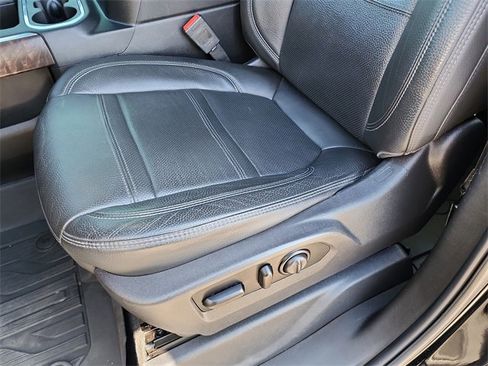 Used 2020 GMC Sierra 2500 Denali w/ Denali Ultimate Package image 18