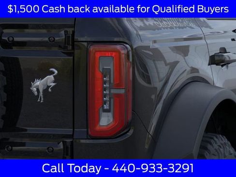 New 2025 Ford Bronco Outer Banks w/ Sasquatch Package image 24