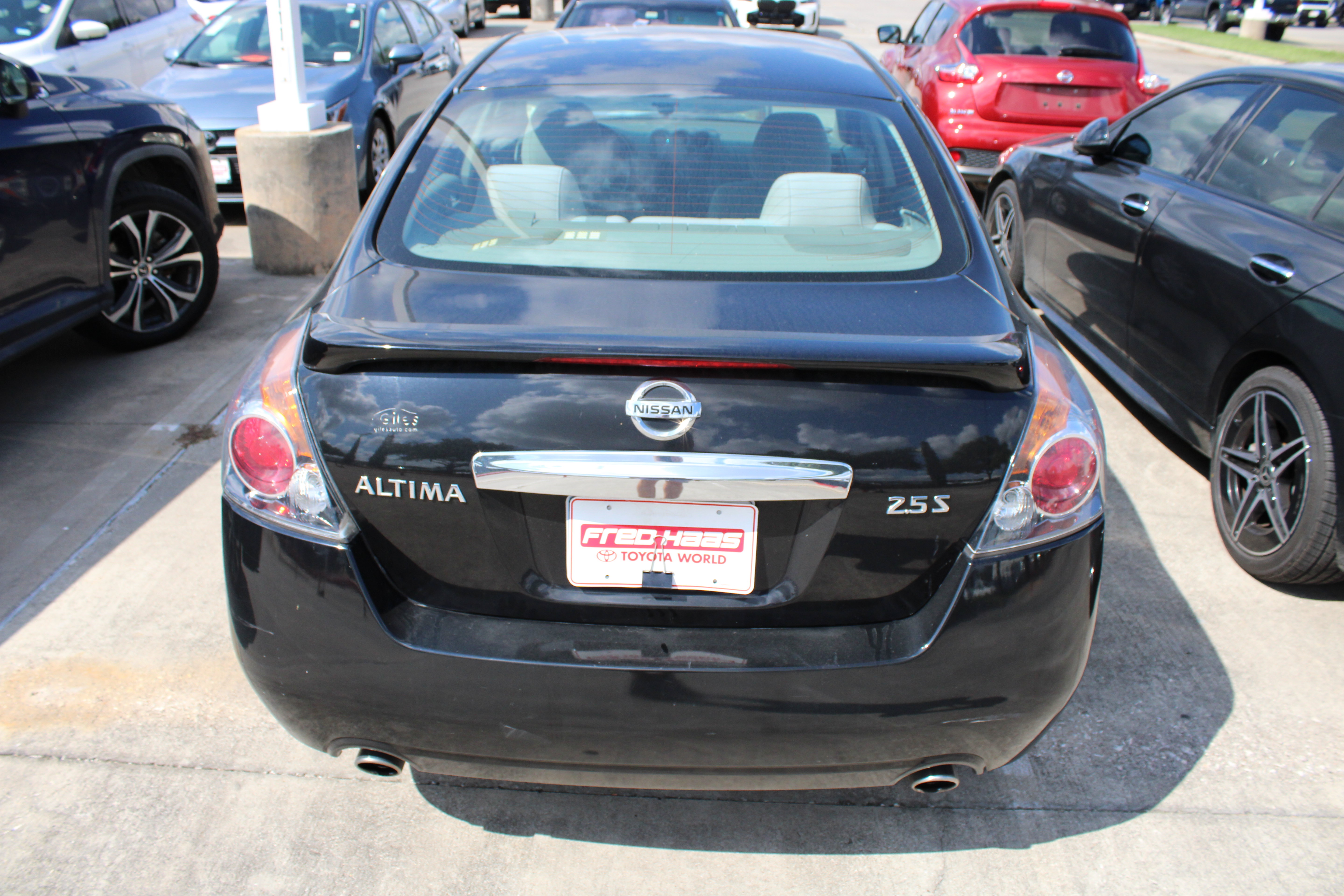 Used 2012 Nissan Altima 2.5 S w/ 20th Anniversary Pkg FWD image 8