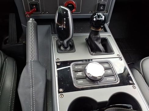 Used 2024 INEOS Grenadier AWD/4WD image 40
