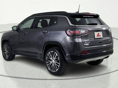 Used 2022 Jeep Compass Limited w/ Elite Group AWD/4WD image 4