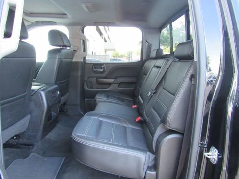 Used 2017 GMC Sierra 1500 Denali w/ Denali Ultimate Package image 16